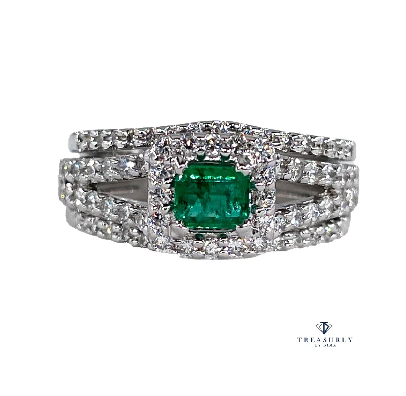 Alexandrite Gemstone Rings in Platinum with a Hidden Halo for a Rare and Luxurious PieceEstate 1.70ct Natural Green Emerald and Diamond Engagement Anniversary Triple Band Gold Ring by Heizberg