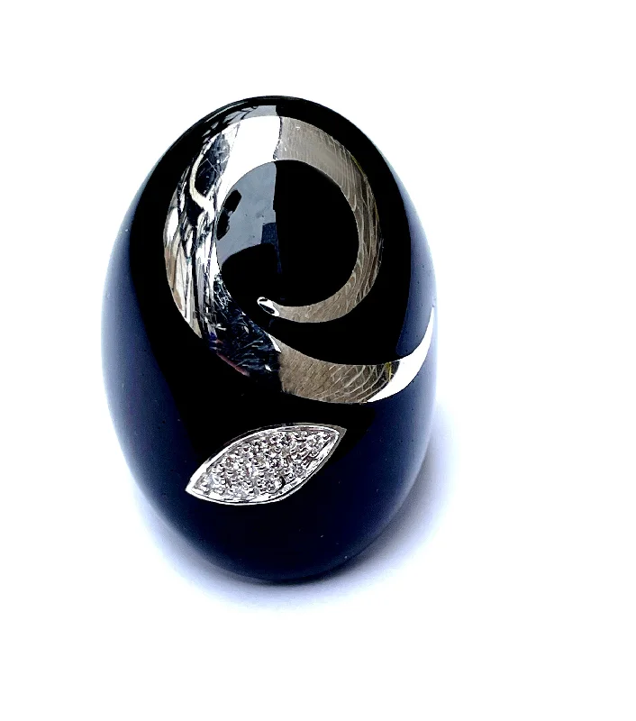 Agate Gemstone Rings in Sterling Silver with a Mosaic - Inspired Inlay for a Bohemian StyleEstate Alessadro Fanfani 18 Karat White Gold and Black Enamel Diamond Ring