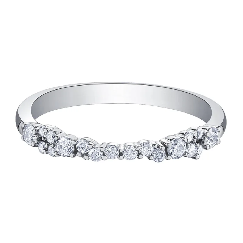 Cushion - Cut Women's Diamond Rings in Platinum with a Soft and Romantic AppearanceFitted Staggered Canadian Diamond Eternal Flames Band