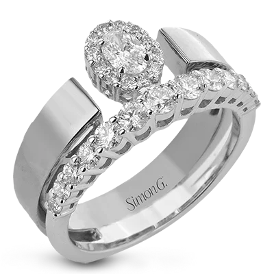 Channel - Set Women's Diamond Rings with Diamonds Securely Held in a Metal Groove for DurabilityRight Hand Ring in 18k Gold with Diamonds