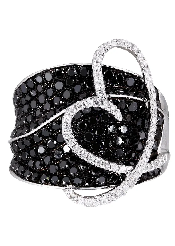 Women's Diamond Rings with Side - Stone Pave Setting for a Sparkling and Continuous Shine14K Ladies Black Diamond Cocktail Ring | 2.52 Carats | 9.66 Grams