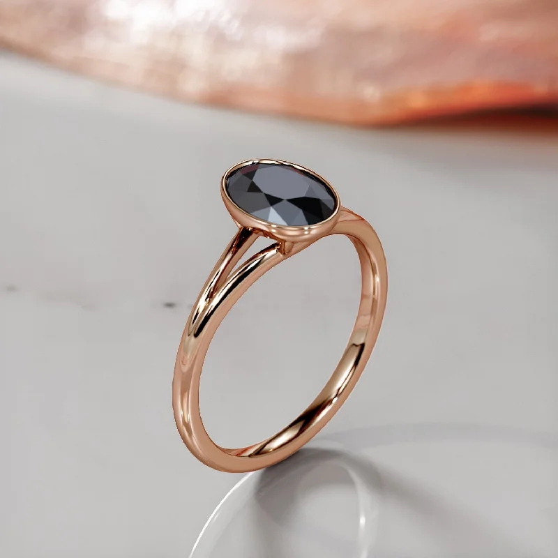 Heart - Shaped Women's Diamond Rings in Rose Gold for a Romantic and Symbolic GiftBlack Heart  Split Shank  Natural Black Diamond Oval Engagement Ring