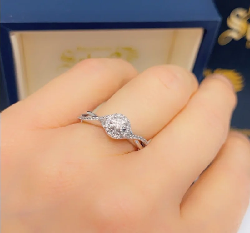 Signature - Design Women's Diamond Rings with a Brand - Specific Pattern and High - Quality DiamondsDiamond engagement ring