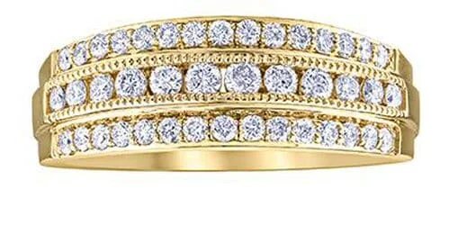 Adjustable Women's Diamond Rings with a Flexible Band for a Comfortable and Custom FitYellow Gold Diamond Ring.