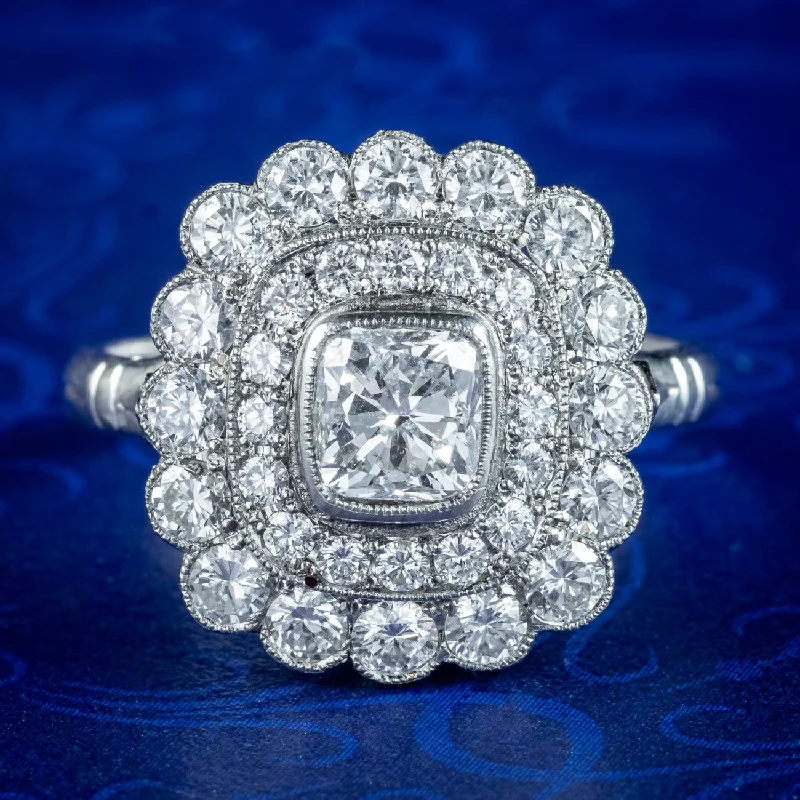 Halo - Style Women's Diamond Rings with a Center Diamond Surrounded by Smaller Diamonds in 18K GoldArt Deco Style Diamond Cluster Ring 2.42ct Total