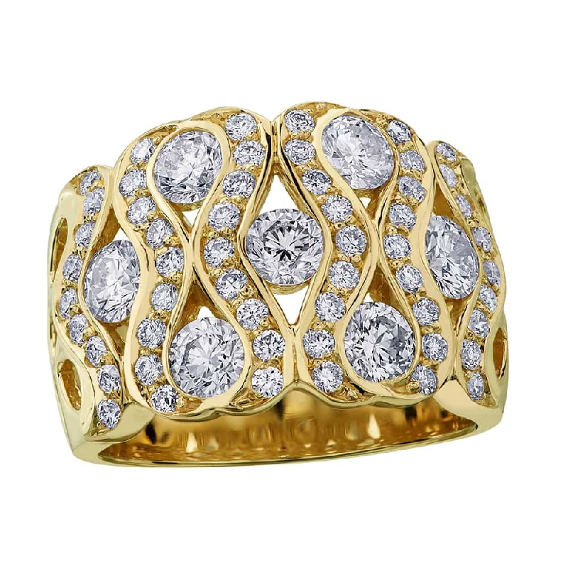 Pear - Shaped Women's Diamond Rings in Yellow Gold with a Single - Diamond Pendant LookModern Diamond Right-Hand Ring