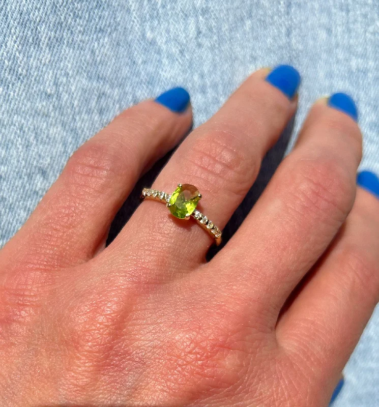 Sapphire Gemstone Rings in 18K White Gold with Diamond Accents for an Elegant EngagementPeridot Ring - August Birthstone - Oval Peridot Gemstone Ring with Clear Quartz Accents