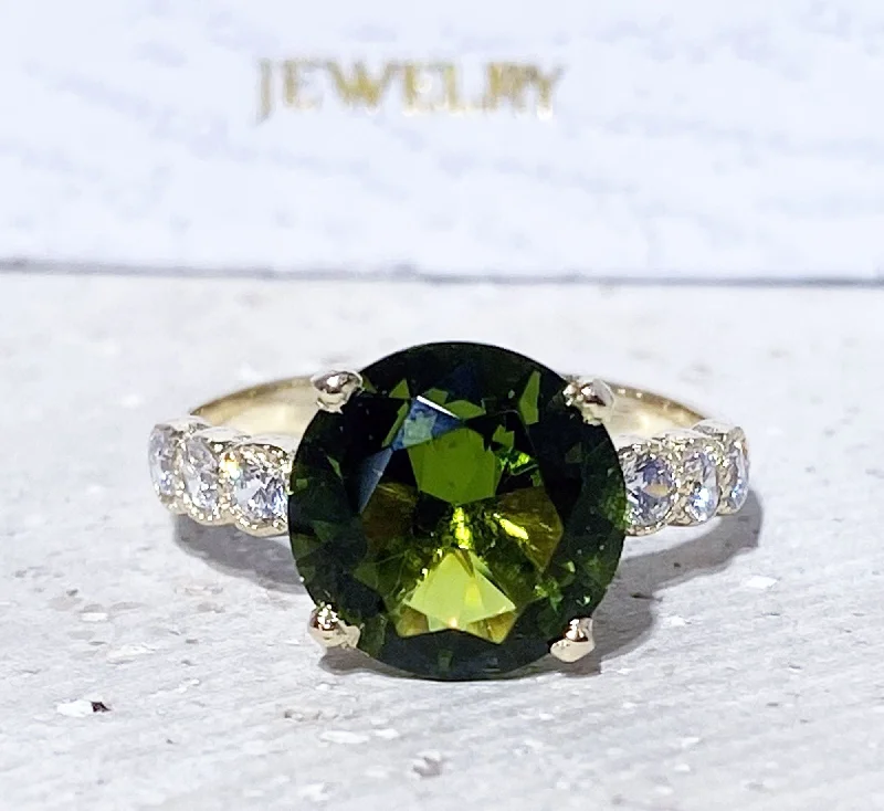 Amethyst Gemstone Rings in Sterling Silver with a Halo of Cubic Zirconia for a Budget - Friendly LuxuryPeridot Ring - August Birthstone - Statement Engagement Ring with Round Peridot Gemstone and Clear Quartz Accents