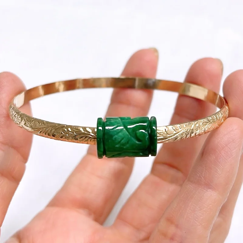 Unisex Bangle Bracelets with Abstract Artwork for a Unique StatementBangle ALII - Tube carved jade bead (B567)