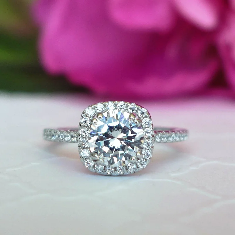 Signature - Design Engagement Rings with a Brand - Exclusive Pattern and Premium Diamonds1.25 ctw Square Halo Ring - 10k Solid White Gold, Sz 5.5, 6, 8