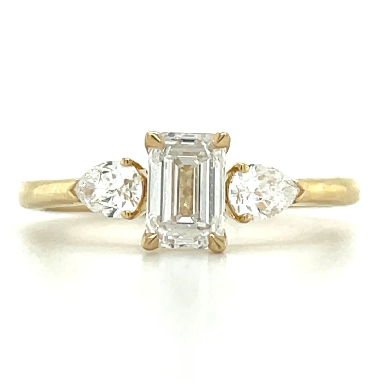 Emerald Cut Engagement Rings with Platinum Gallery and Split Shank DesignLillian - 14ct Yellow Gold 1ct Laboratory Grown Three Stone Diamond Engagement Ring