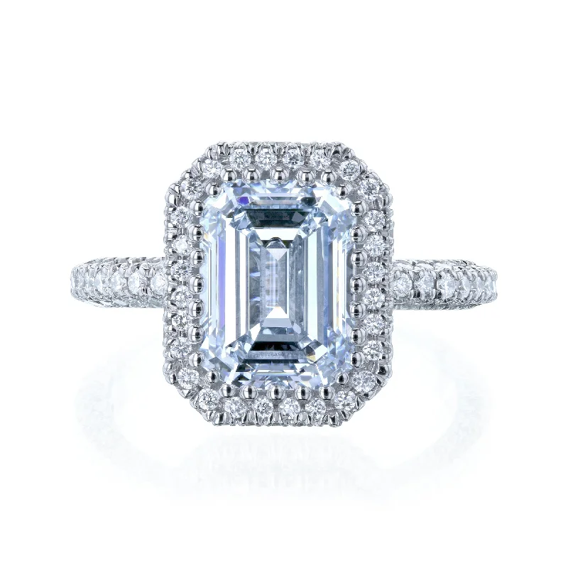 Cluster Engagement Rings with Multiple Small Diamonds Arranged in a Stunning Design4.52ct.tw Blue Diamond Ring (IGI)